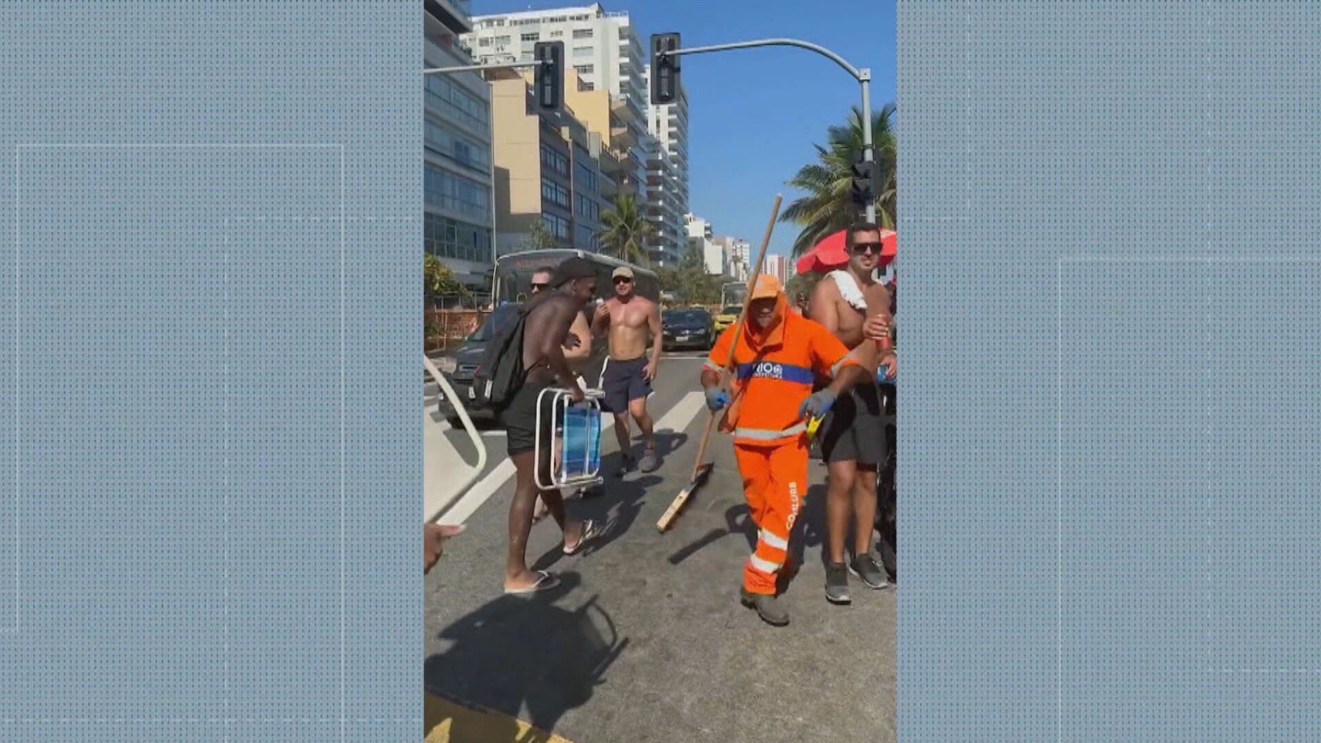 Gari rouba a cena no carnaval do Rio e faz foliões dançarem em Ipanema: ‘Sou dançarino do funk da antiga’