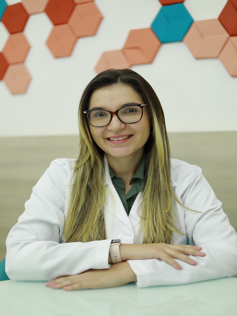 Médica hematologista destaca importância do cuidado preventivo contra a leucemia