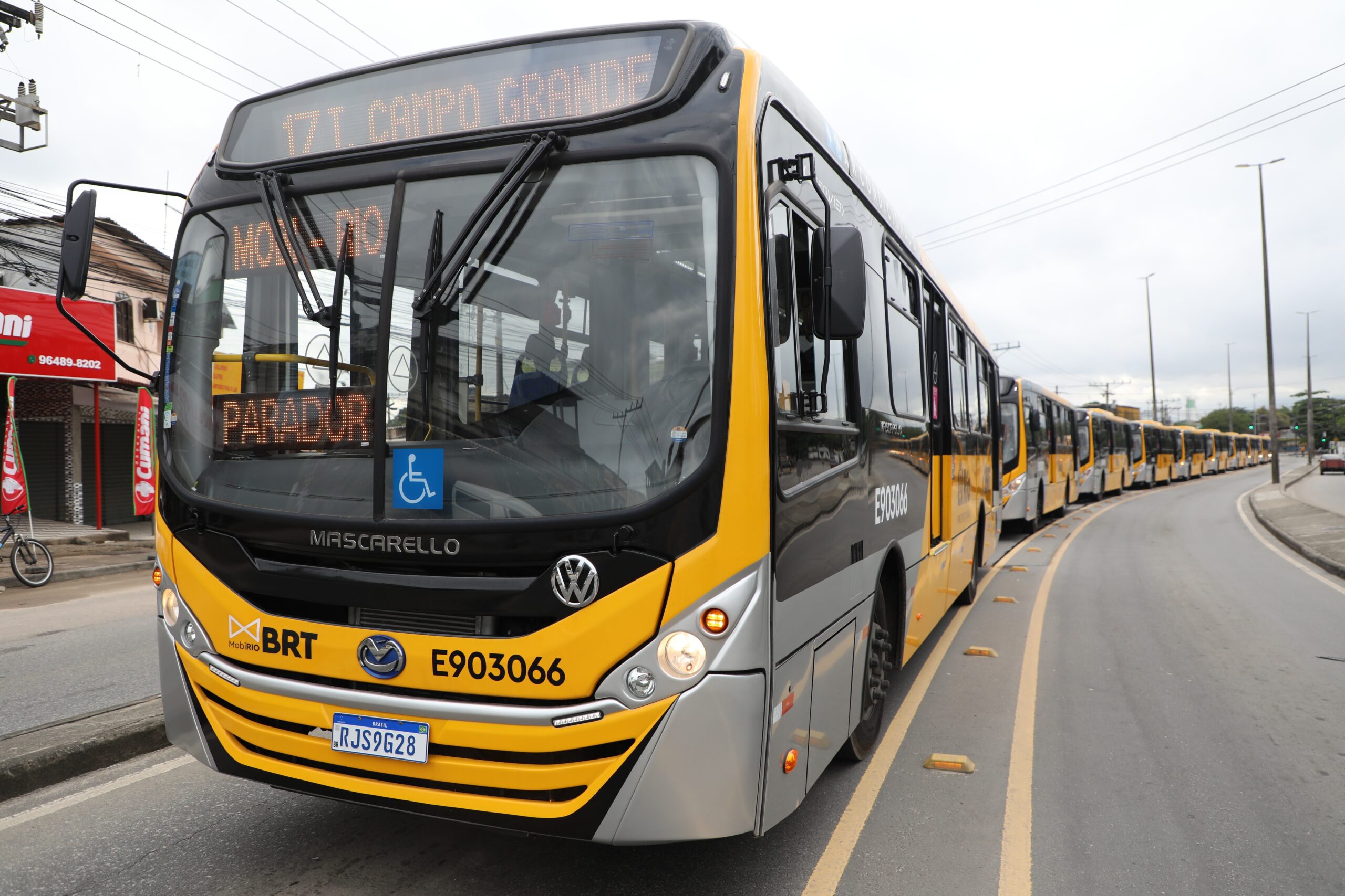 Metrô, trens, barcas, VLT, BRT, ônibus e Bonde de Santa Teresa: veja o esquema de transportes no carnaval do Rio
