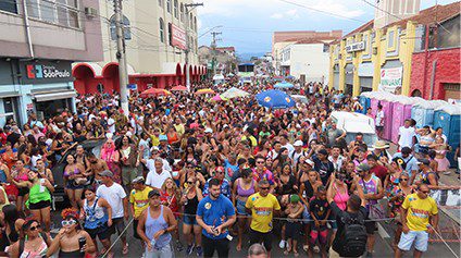 Conheça 10 motivos para curtir o Carnaval em Pindamonhangaba em 2025