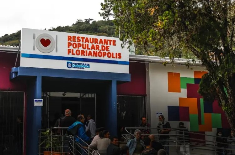 Restaurante Popular de Florianópolis fecha as portas