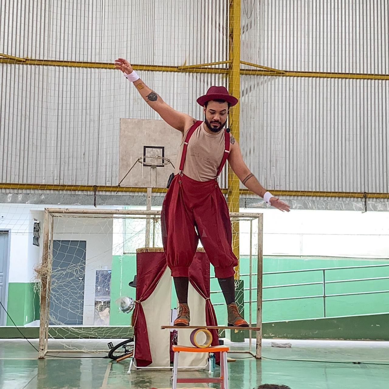 Agenda cultural em Timóteo traz teatro, shows, cinema e oficinas em março
