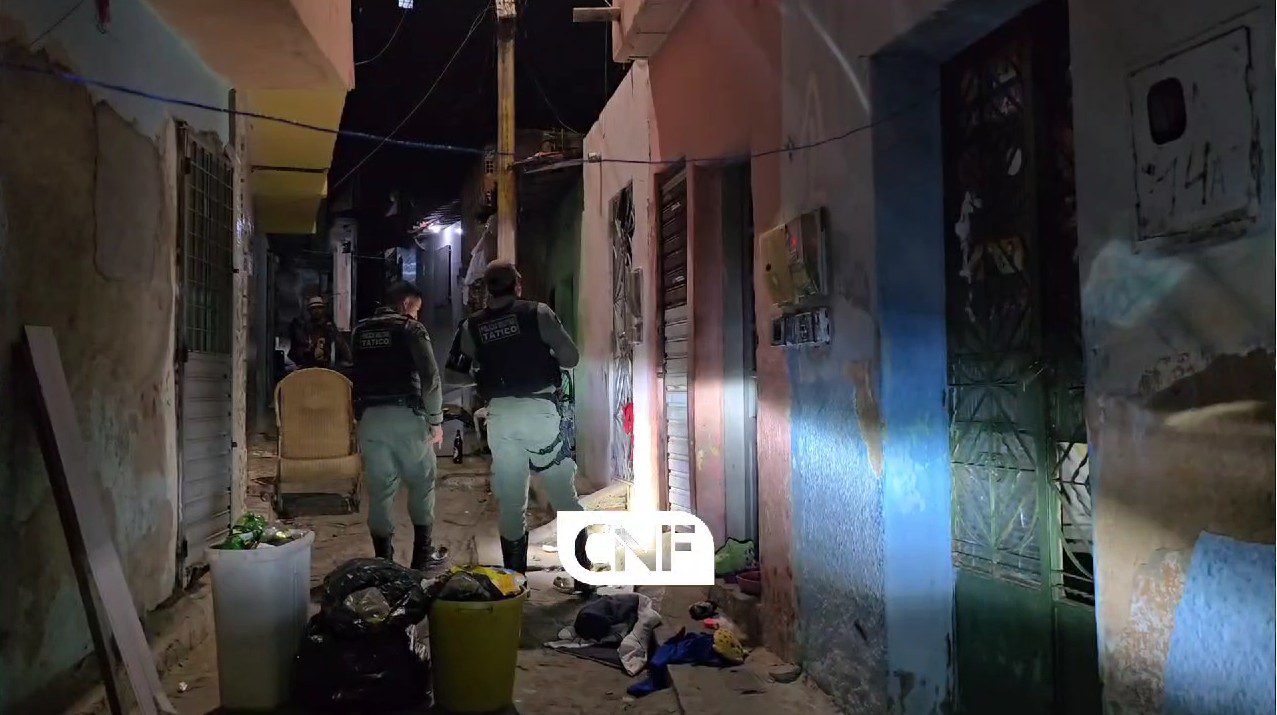 Três adultos e uma criança de 9 anos são baleados em Caruaru