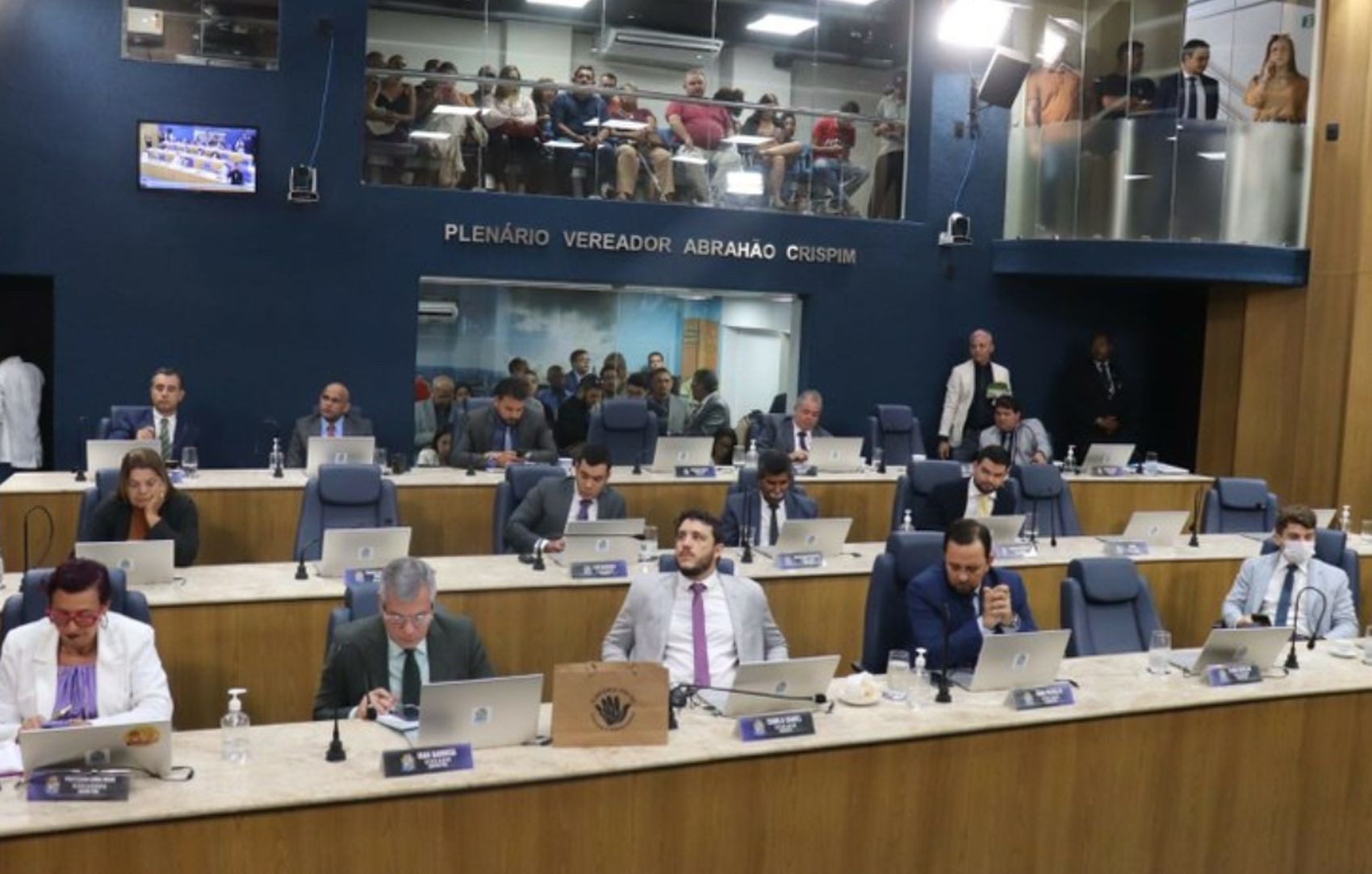 Vereadores de Aracaju realizam votação sobre projetos vetados pela prefeita Emília Corrêa