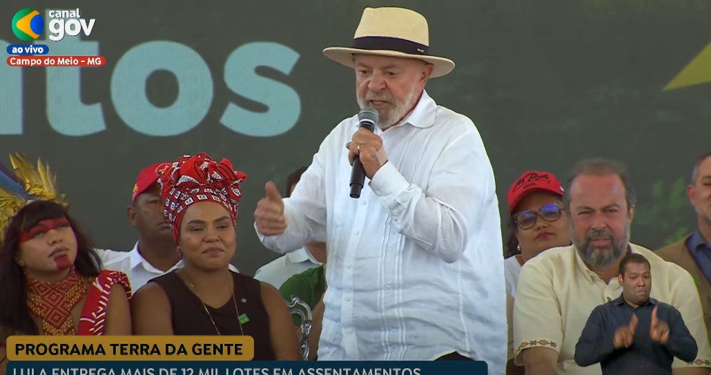 Após visita a assentamento do MST, Lula cumpre agenda com empresários da indústrias de MG