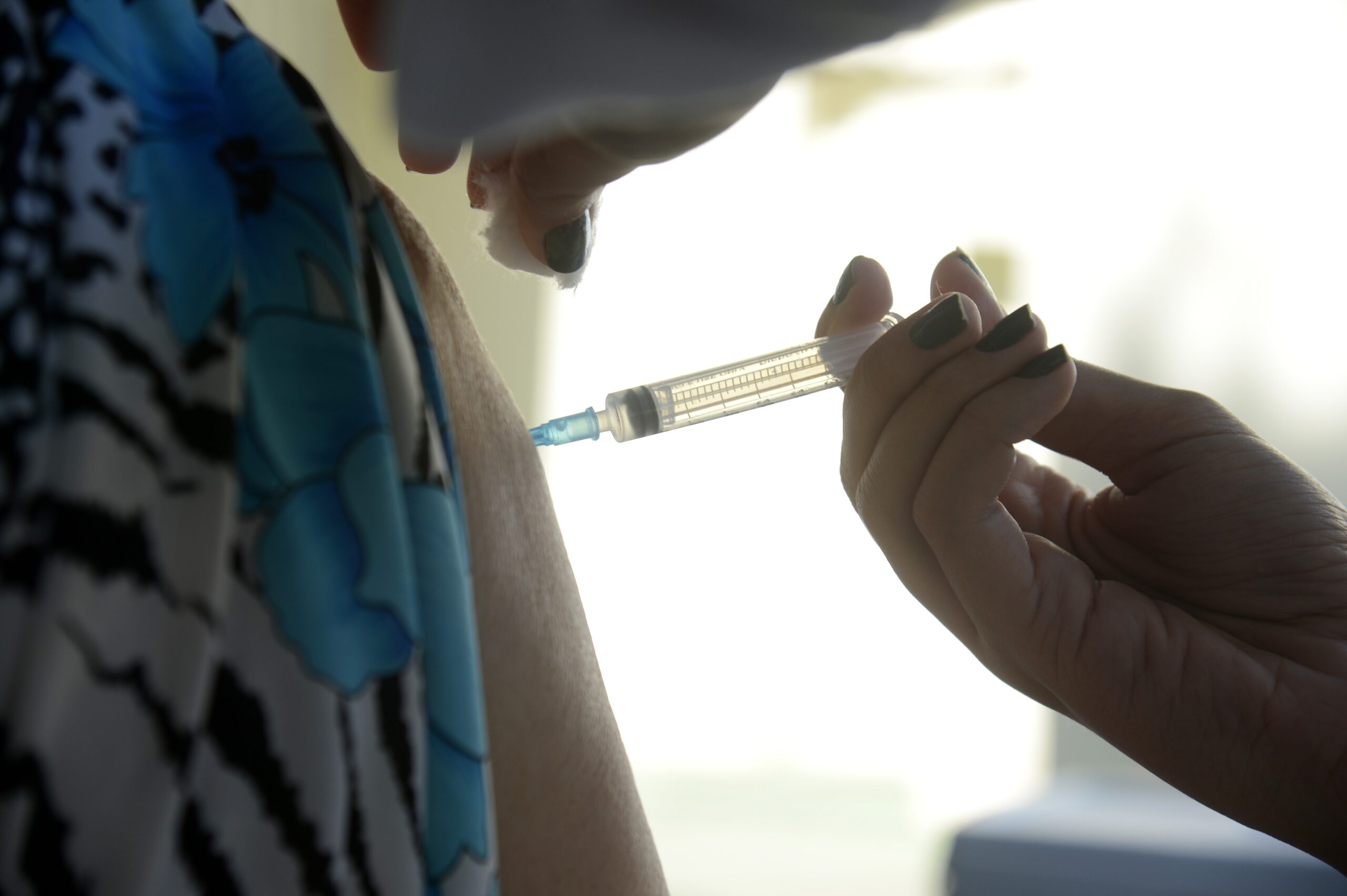 Cidades iniciam campanha de vacinação contra a gripe; saiba quem pode e como se vacinar no ES