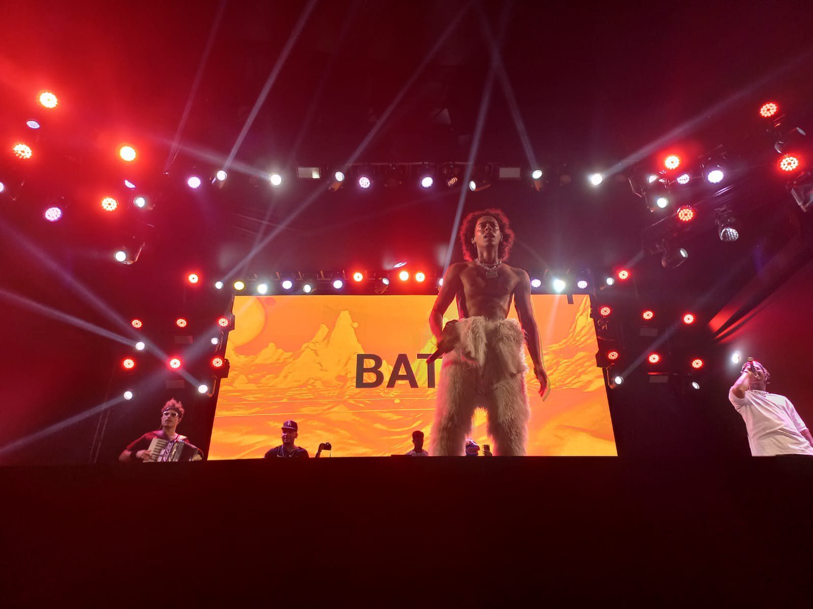 Primeiro dia de Rec-Beat teve trap e brega funk no Cais da Alfândega do Bairro do Recife