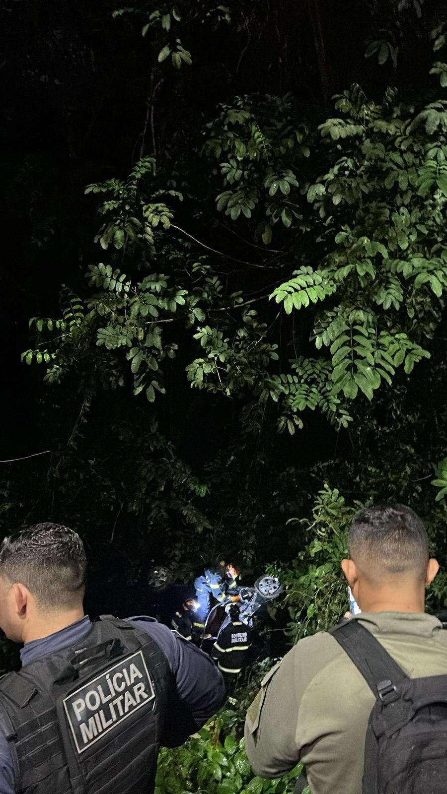 Motorista morre após ser arremessado em acidente na Zona Centro-Oeste de Manaus