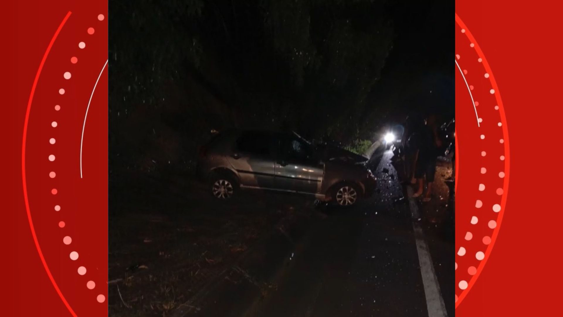 VÍDEO: motorista morre ao invadir pista e bater de frente em caminhão em rodovia do ES