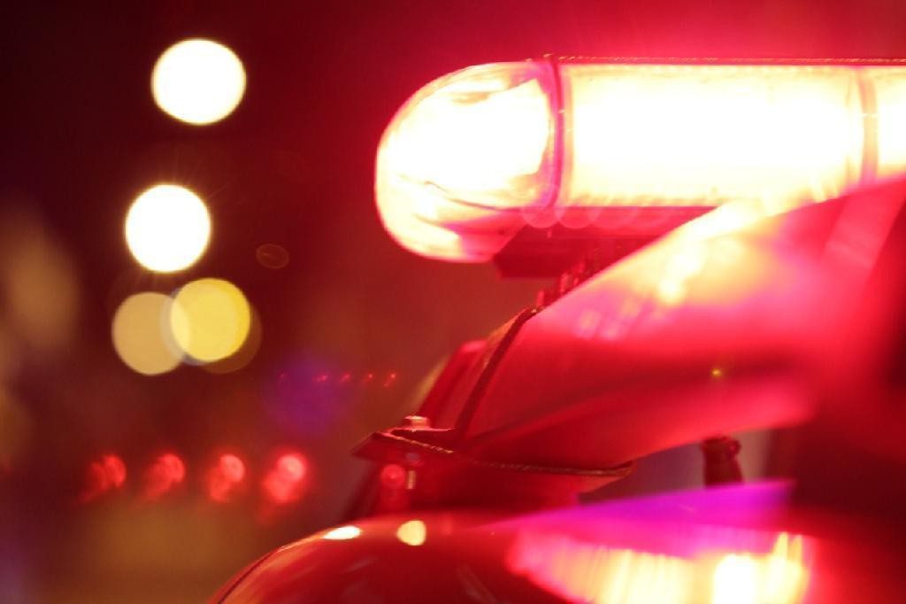 Homem é preso por importunação sexual após acariciar jovem de 15 anos dentro de loja em MT