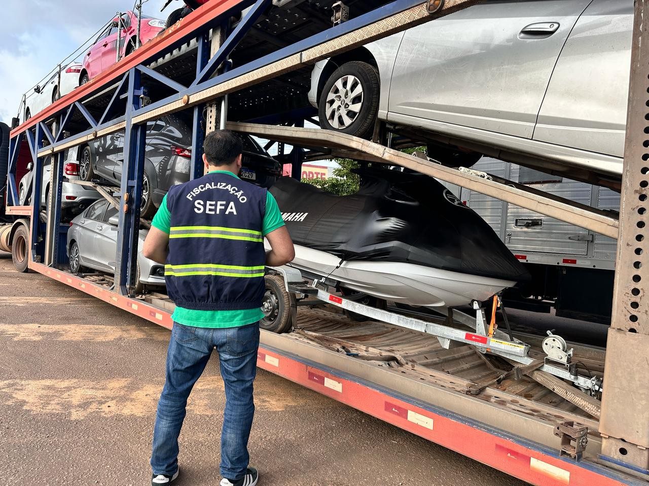 Sefa apreende moto aquática avaliada em R$ 185 mil na rod. Belém-Brasília, no Pará