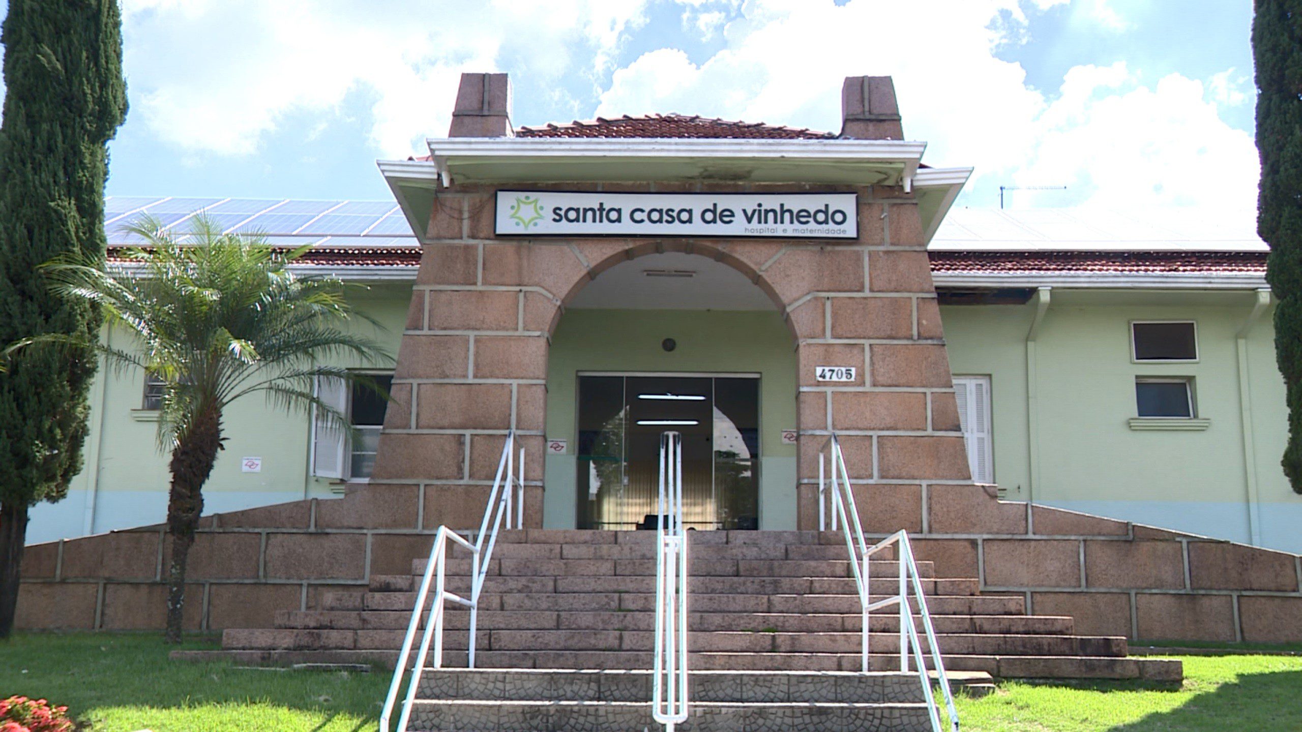 Sob risco de ‘colapso,’ Vinhedo decreta intervenção na Santa Casa por 180 dias