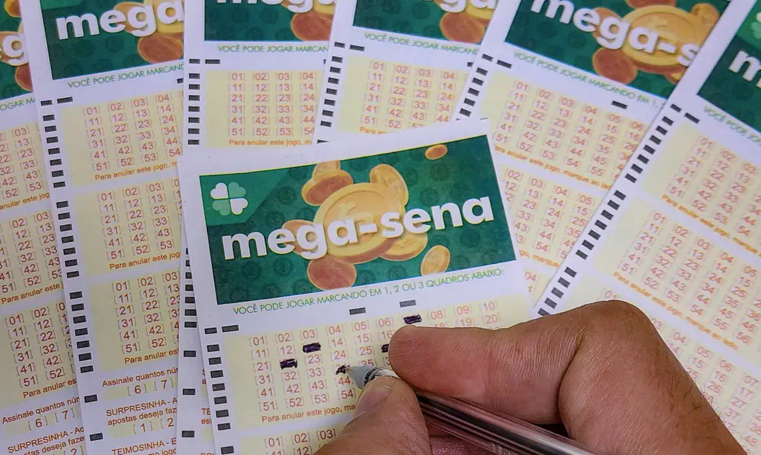 Mega-Sena: oito apostas de Goiás ganham juntas mais de R$ 750 mil
