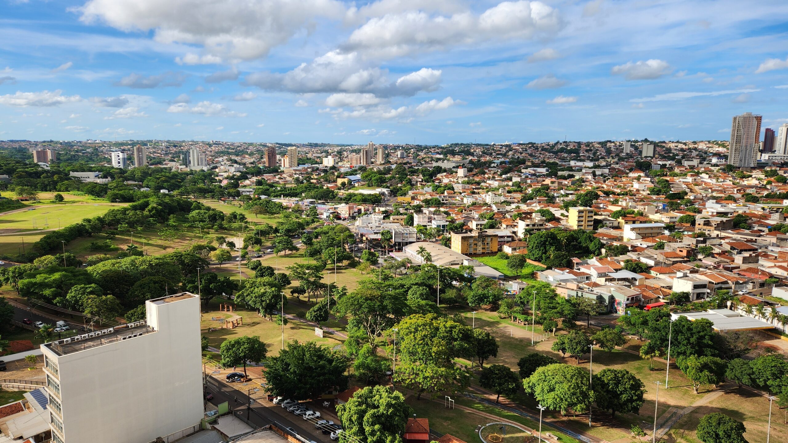Bairros de Presidente Prudente têm abastecimento de água afetado devido à interrupção no fornecimento de energia