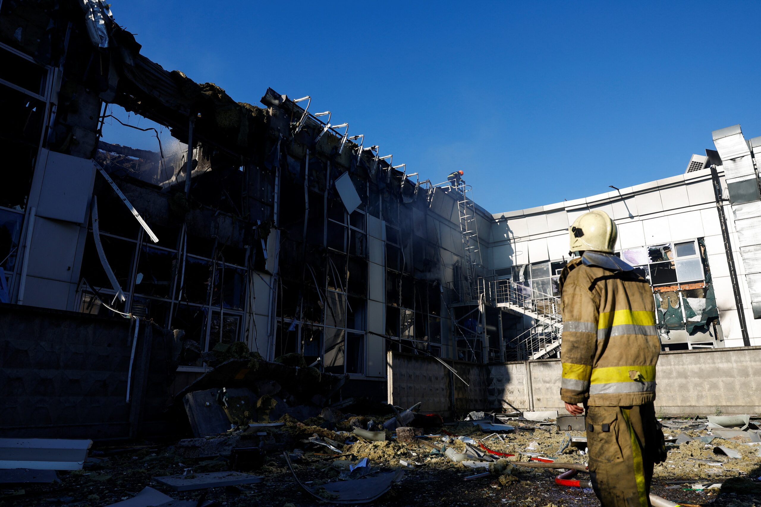 Ucrânia acusa Rússia de ataque que deixou 4 mortos na região de Kiev