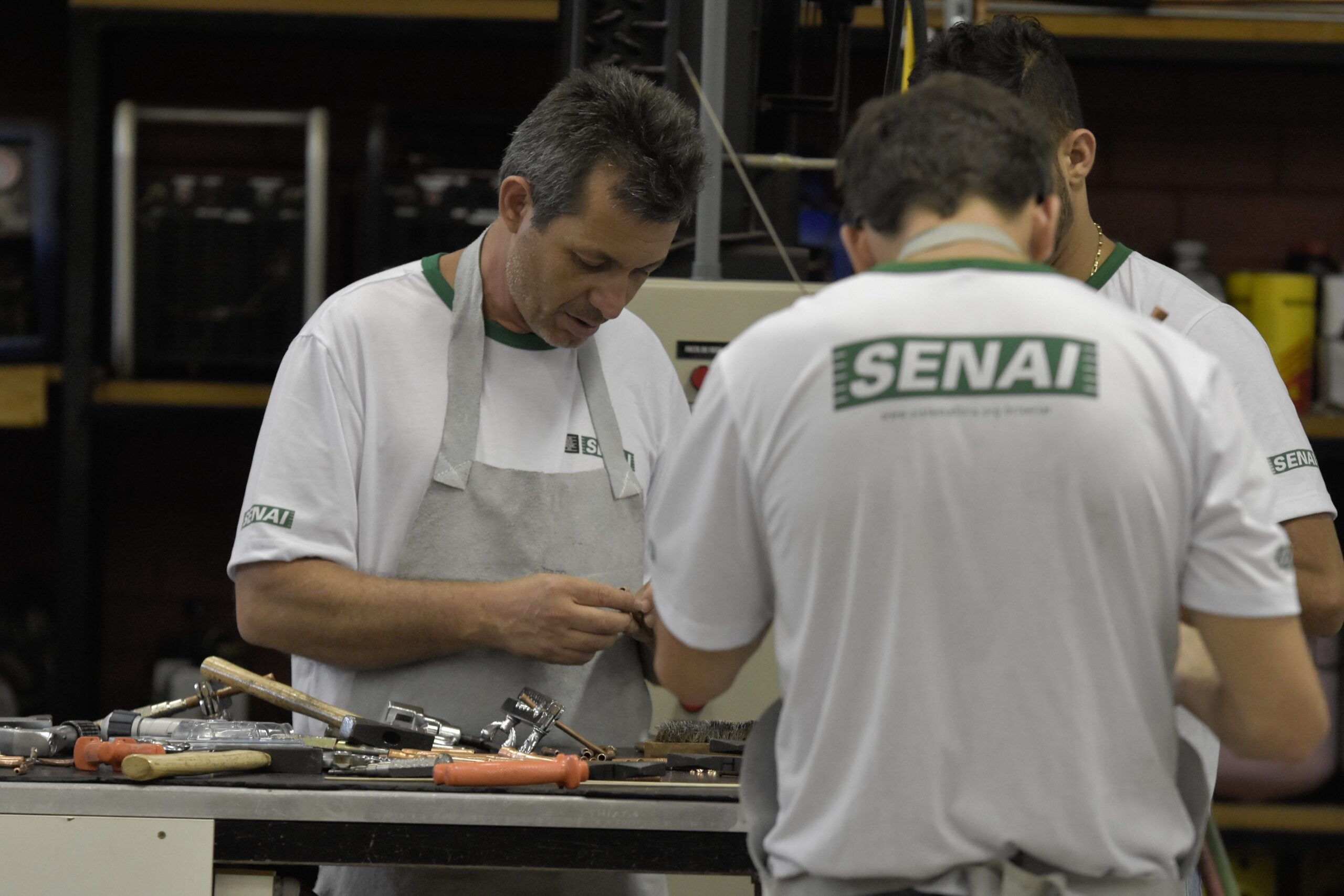Senai abre mais de 6 mil vagas para cursos gratuitos no DF; confira as opções e os prazos