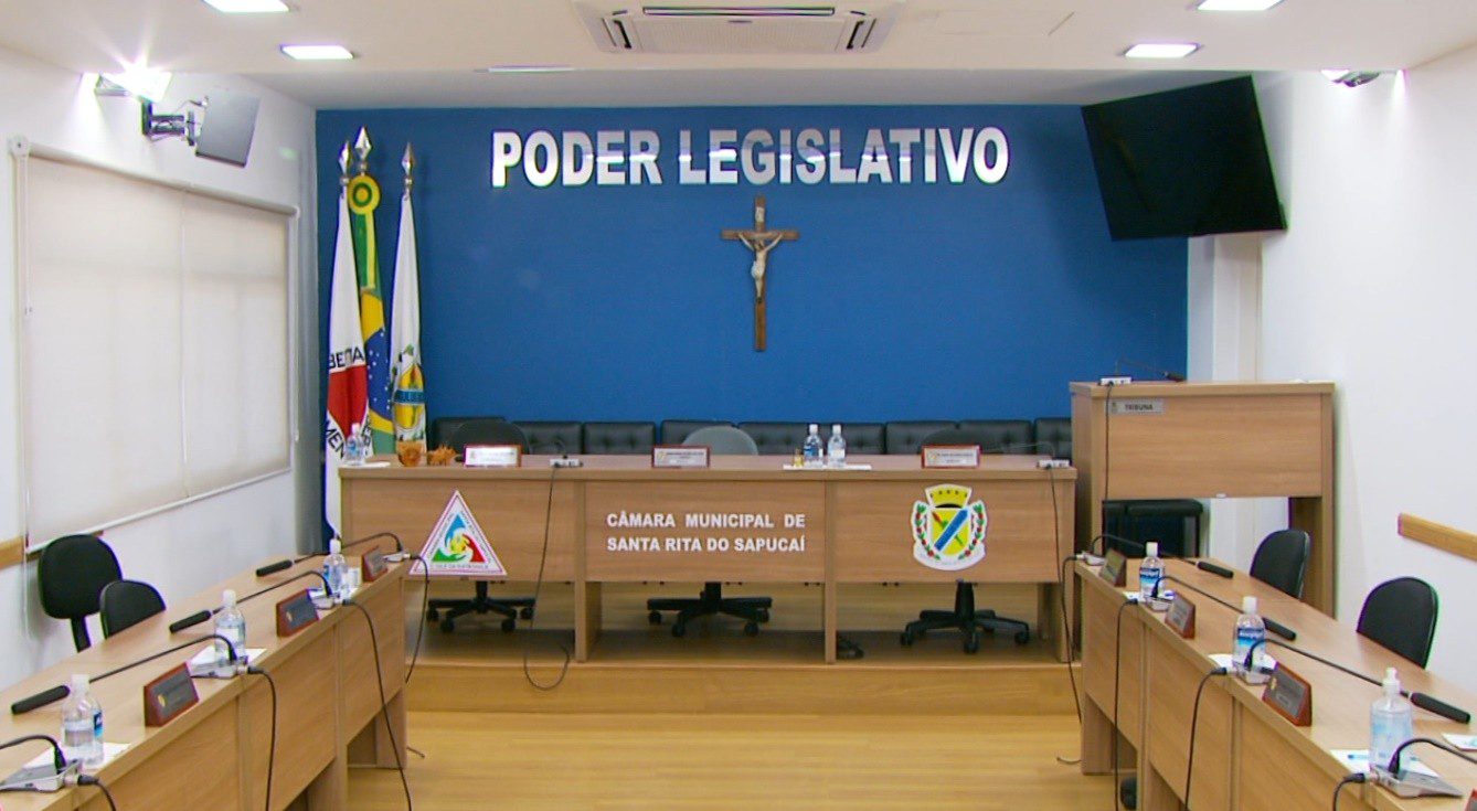 Vereador que confessou colocar laxante na água de colega renuncia ao mandato em Santa Rita do Sapucaí, MG