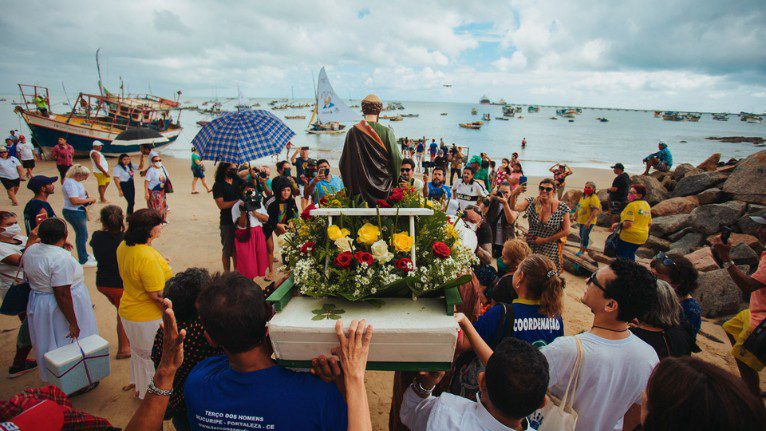 Festa de São Pedro dos Pescadores acontece neste domingo na Praia do Mucuripe; veja programação