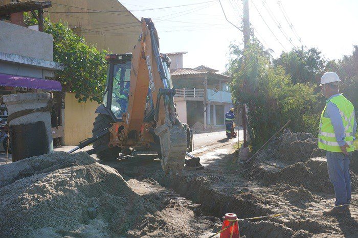 Começam as obras da nova rede separativa de esgoto em Cem Braças, em Búzios