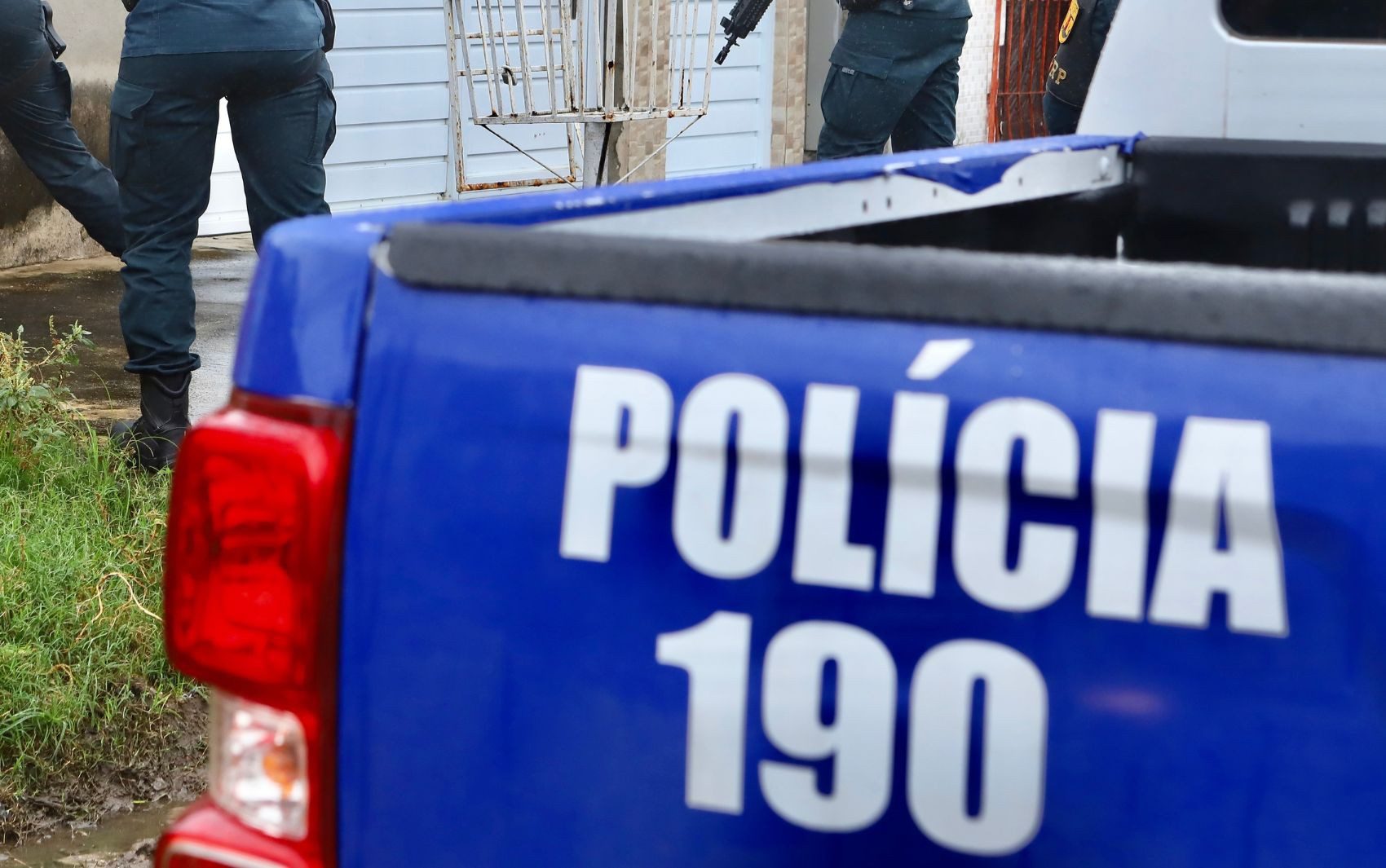 Mulher é presa suspeita de agredir o filho criança em Laranjeiras