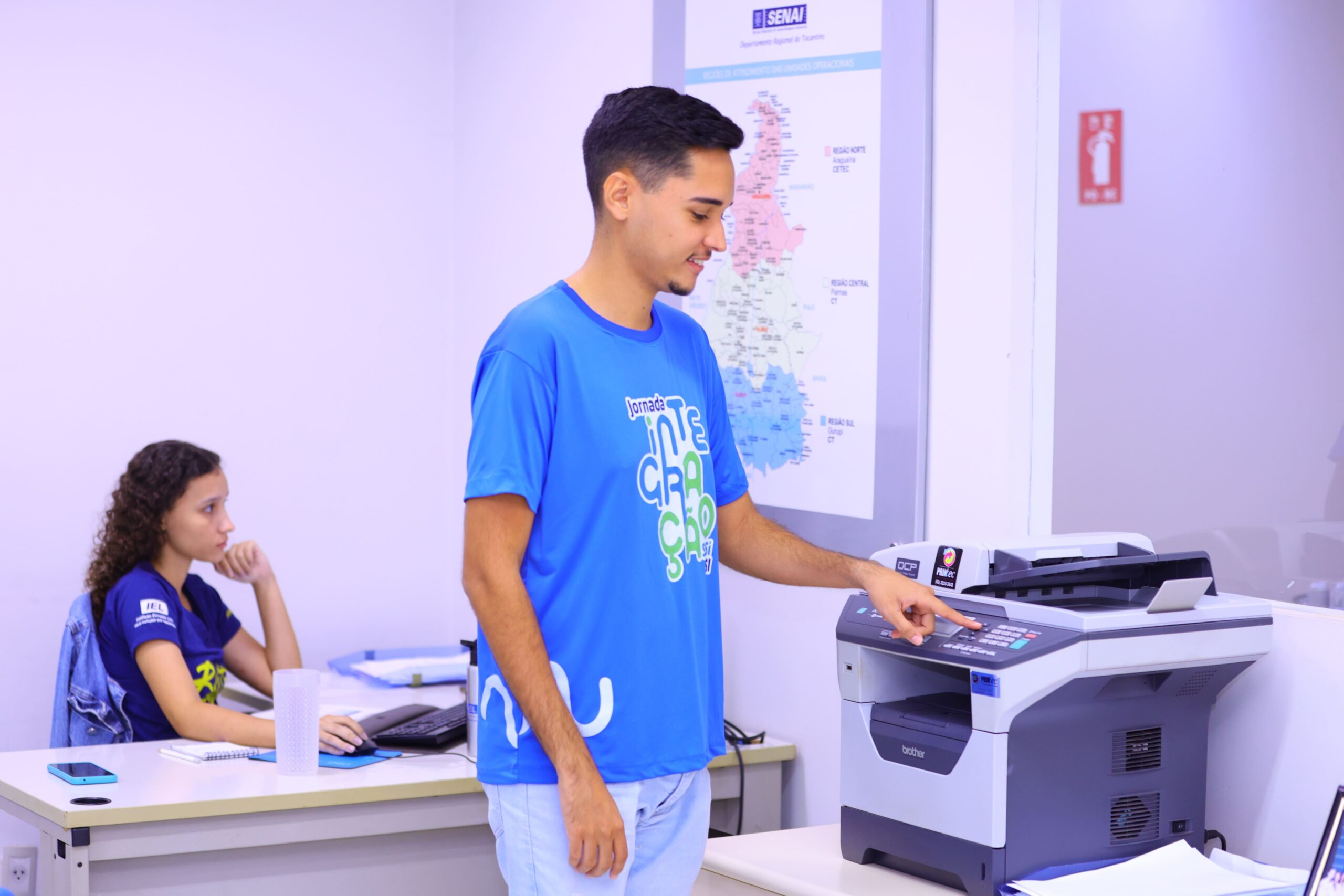 Estudantes de 14 cidades podem concorrer a 69 vagas de estágio com bolsas de até R$ R$ 1,7 mil