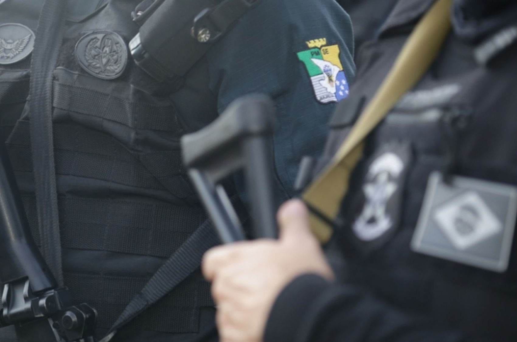 Bebê de um ano morre após ser atingida por disparo de arma de fogo em Areia Branca