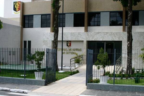 TCE-PB aponta excesso de contratações temporárias em 178 prefeituras da Paraíba