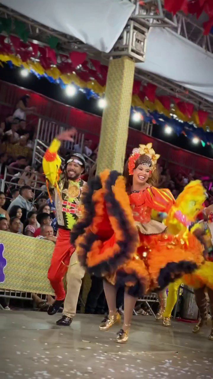 Moleka 100 Vergonha vence festival de quadrilhas juninas da Paraíba