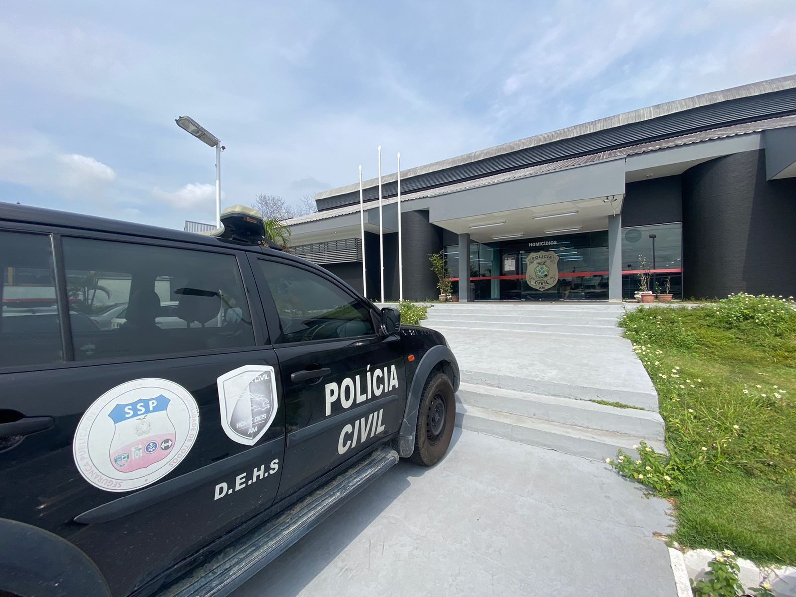 Homem é assassinado a tiros em área de mata na Zona Norte de Manaus
