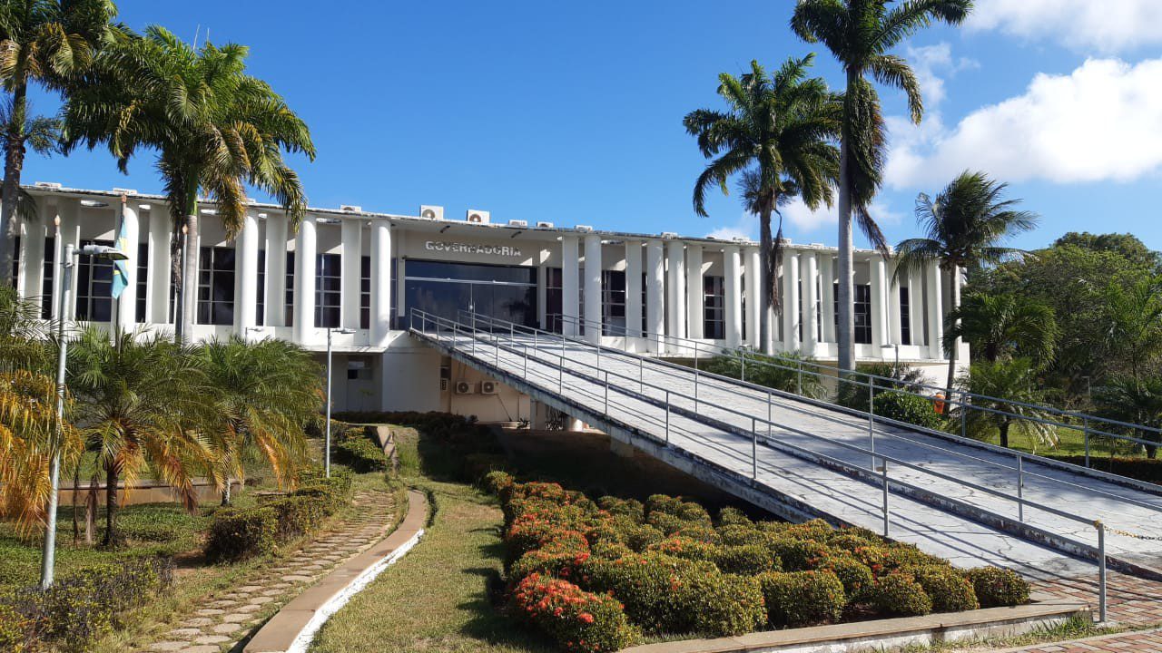 Tesouro Nacional: Governo do RN tem o maior comprometimento de receita com pessoal no Brasil