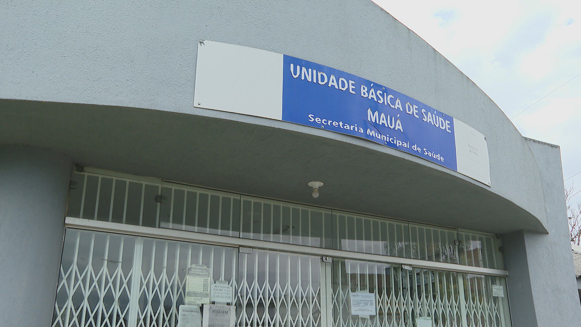 Furto de relógio de luz e fiação elétrica em UBS deixa moradores sem atendimento e mais de 2 mil vacinas são perdidas no Paraná